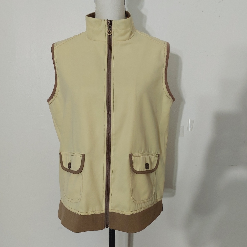 Pale Yellow and Brown Sleeveless Zip-Front Vest